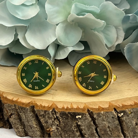 Emerald Green and Gold Quartz Watch Cufflinks - Picture 9 of 16